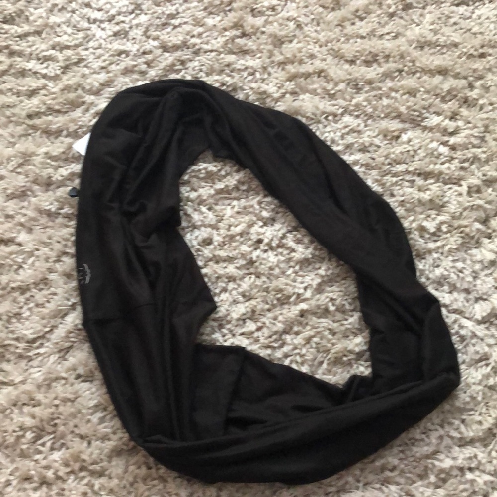 Beyond Yoga Infinity Scarf